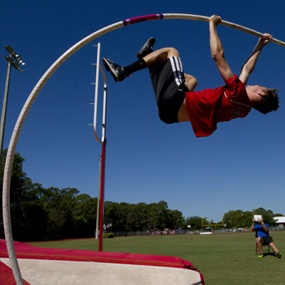 POLE VAULT